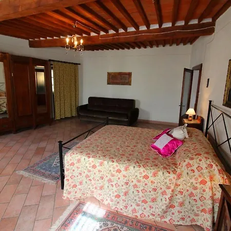Villa Sleeps 11 Pool Wifi *